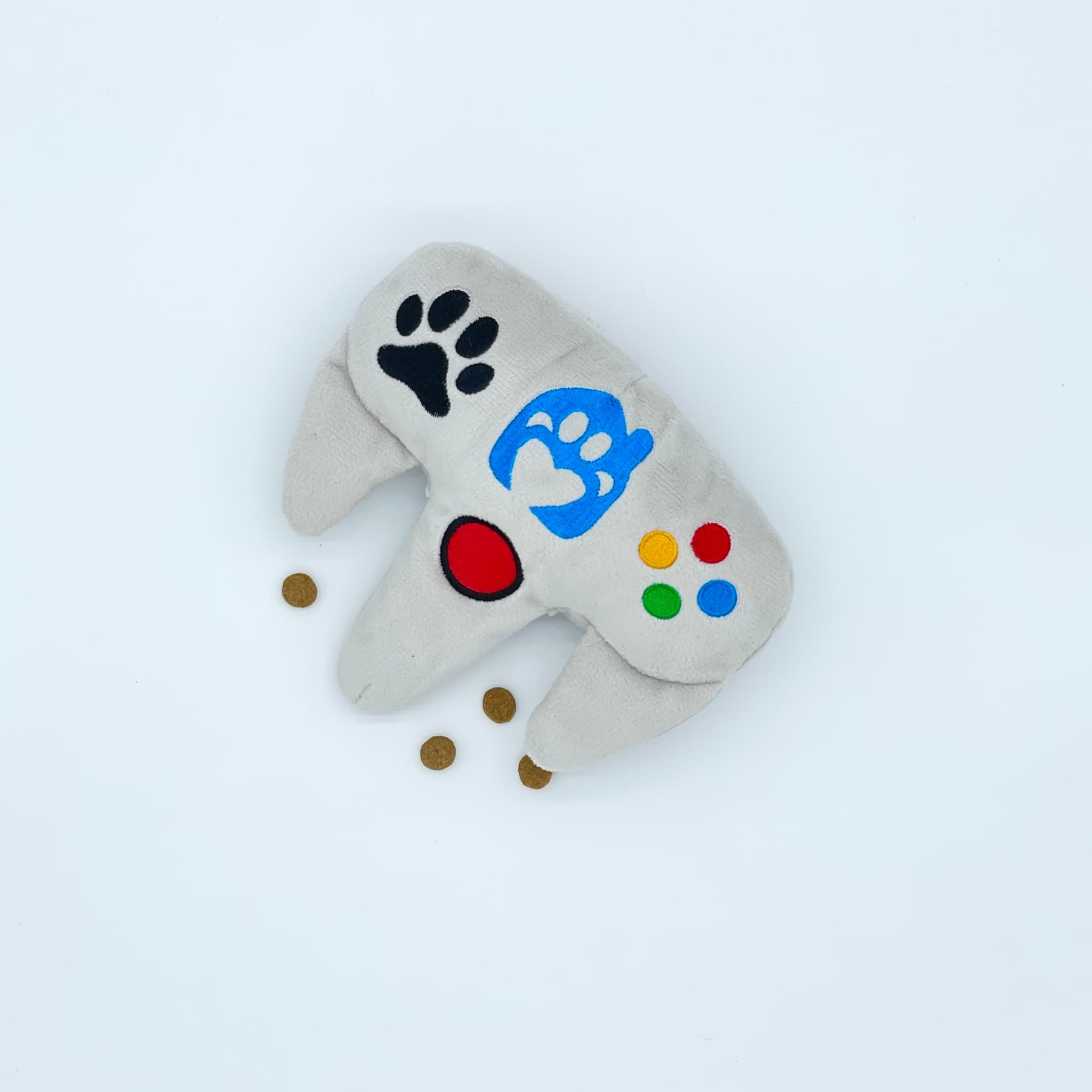DuraPaw Exclusive Canadian Designed Dog Toy Treat Dispenser Plush